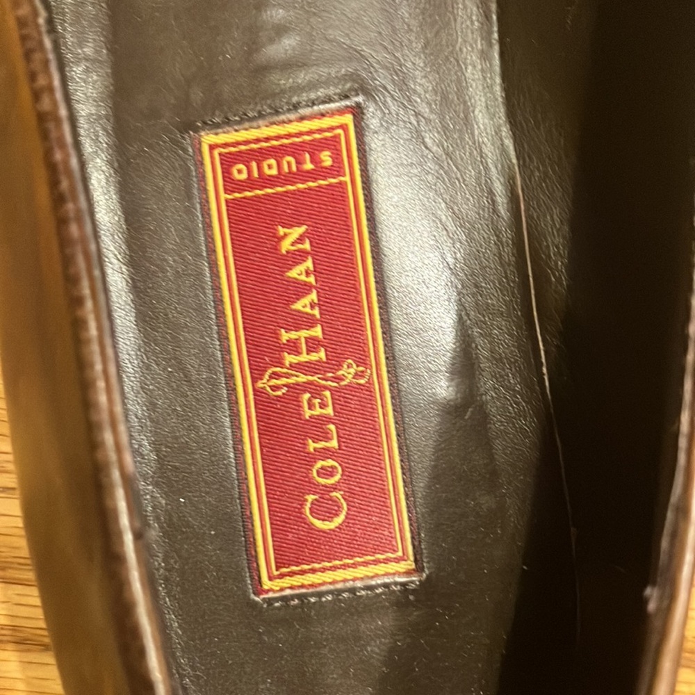 EUC Vtg Sz 11 AA (narrow) Cole Haan leather loafer shoes - Picture 7 of 10